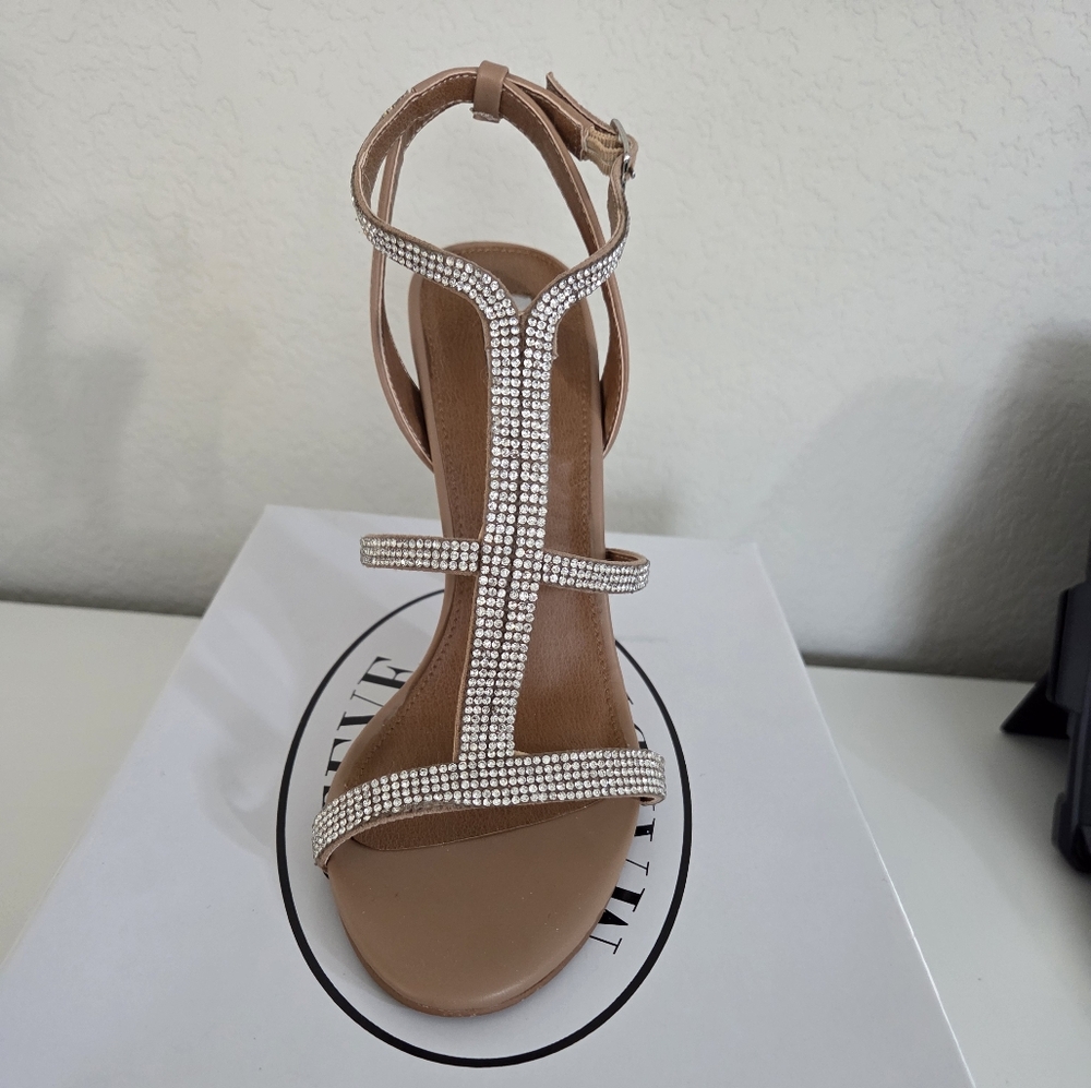 Steve Madden Tan and Silver Strappy Sandals